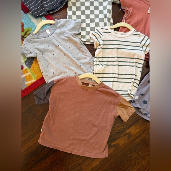 Childhoods clothing lot of 18-24m shirts!(9 shirts) - Picture 2 of 6